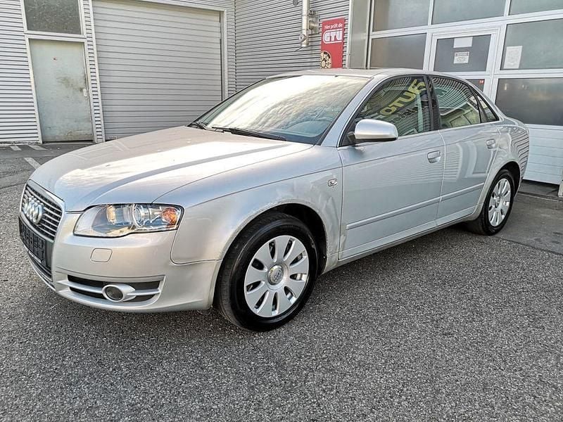 Silber Gebraucht 2006 Audi A4 Business Limousine | 2.699 € (Superpreis) - Bild 1/4