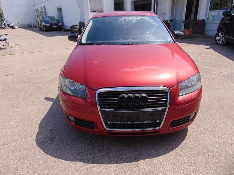 Granatrot perleffekt Gebraucht 2006 Audi A3 Ambition Kleinwagen | 1.501 € (Guter Preis) - Bild 1/4
