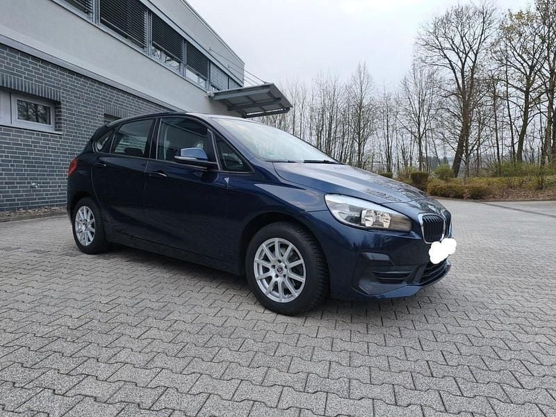 Gebraucht BMW 218 Active Tourer Advantage 140 PS (102 kW) 2018 Blau Van / Kleinbus