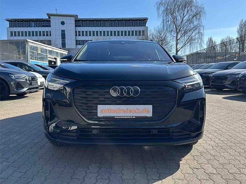 Gebraucht Audi Q4 e-tron S-Line 250 kW (340 PS) 2024 Mythosschwarz metallic SUV
