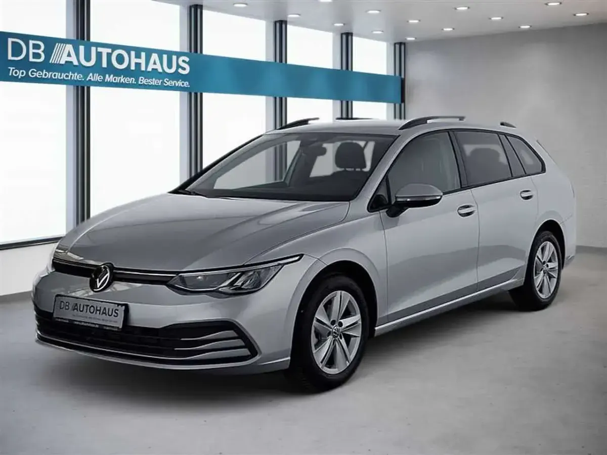 Gebraucht VW Golf VIII Life 110 PS (80 kW) 2024 Kombi