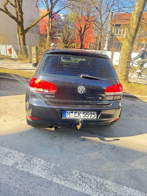 Gebraucht VW Golf VI Trendline 110 PS (80 kW) 2009 Schwarz Kleinwagen