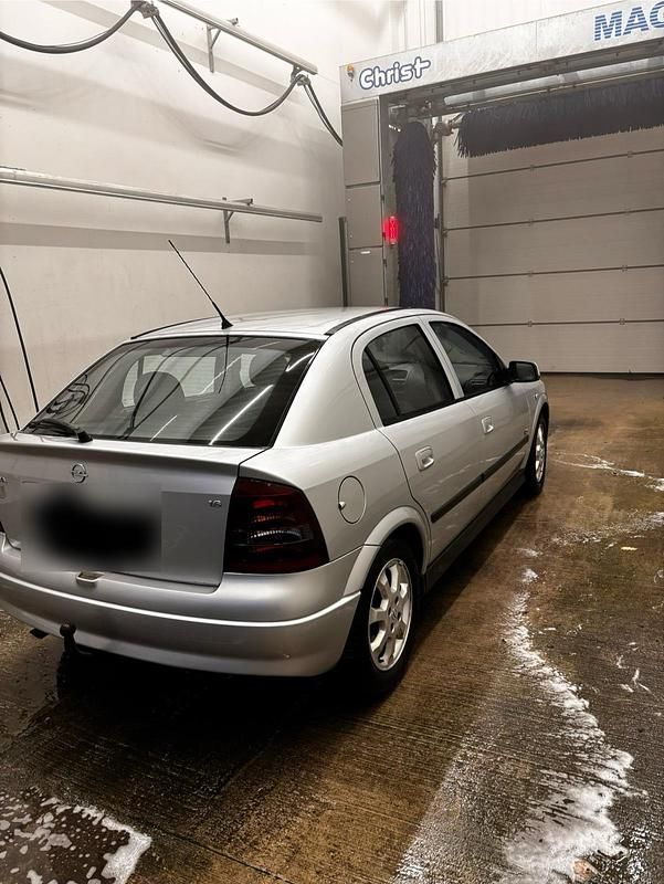 Gebraucht Opel Astra Njoy 101 PS (74 kW) 2003 Grau Limousine