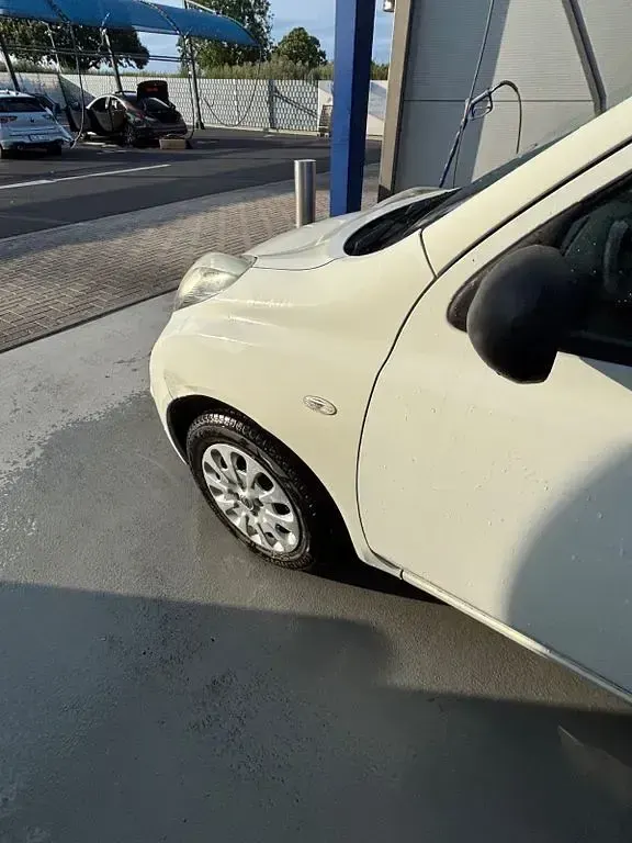 Gebraucht Nissan Micra 65 PS (47 kW) 2009 Weiß Limousine