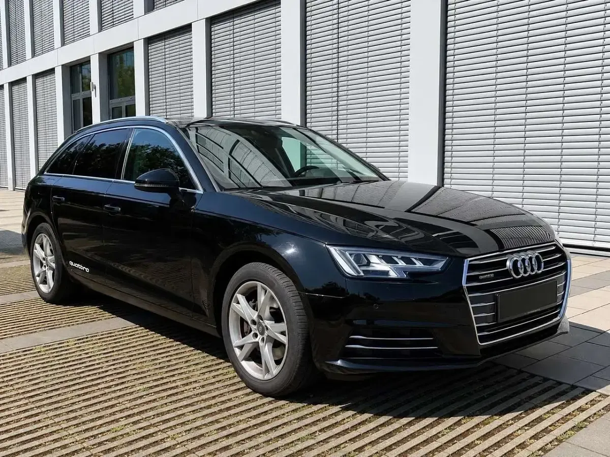 Gebraucht Audi A4 S-Line 272 PS (200 kW) 2016 Schwarz Kombi