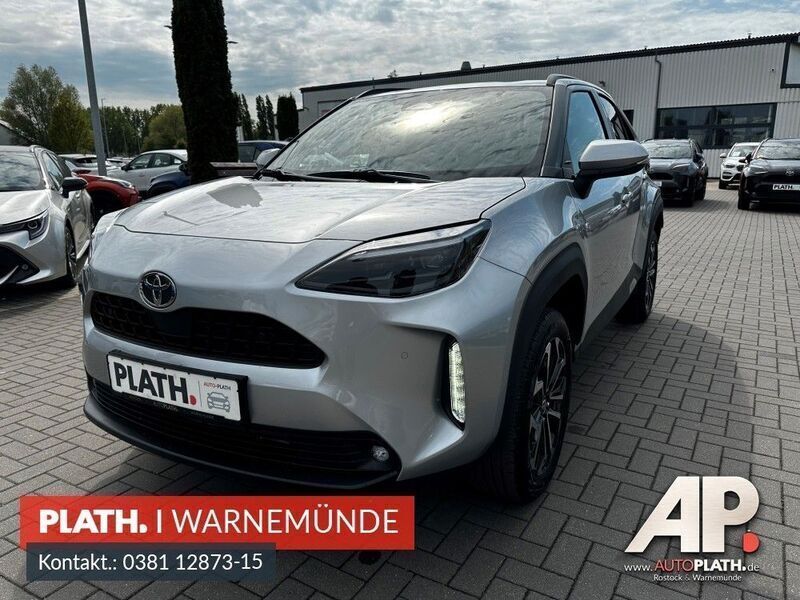 Silber Neu 2025 Toyota Yaris Cross SUV | 29.990 € (Fairer Preis) - Bild 1/4