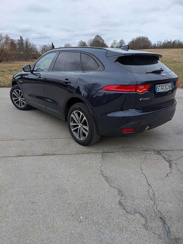 Gebraucht Jaguar F-Pace Portfolio 300 PS (220 kW) 2017 Blau SUV