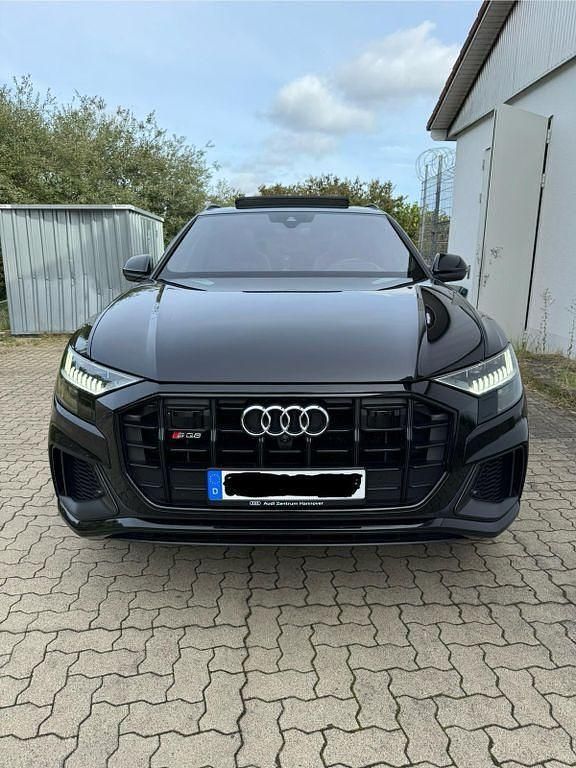 Gebraucht Audi SQ8 Ambiente 435 PS (319 kW) 2021 Schwarz SUV