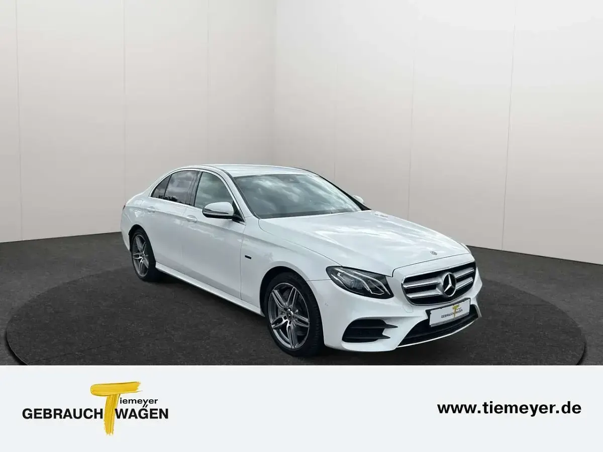 Gebraucht Mercedes E350 Avantgarde 286 PS (210 kW) 2018 Weiß Limousine