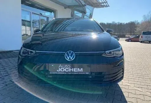 Gebraucht VW Golf VIII United 130 PS (95 kW) 2021 Schwarz Limousine