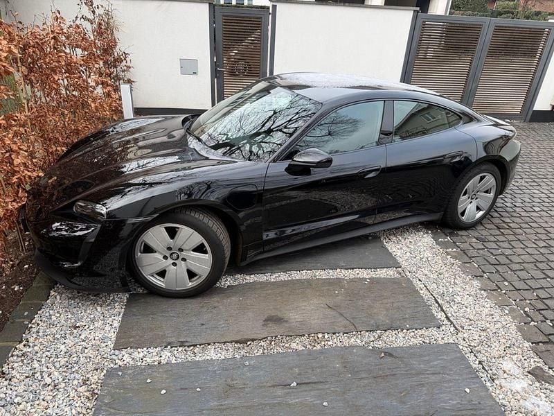 Gebraucht Porsche Taycan 280 kW (381 PS) 2021 Schwarz Coupé