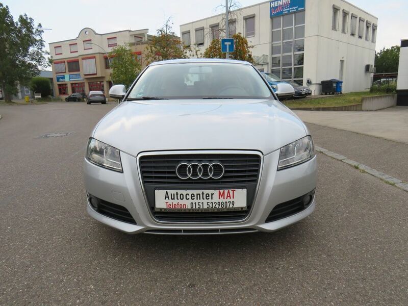 Gebraucht Audi A3 Sportback Attraction 125 PS (91 kW) 2009 Silber Kleinwagen