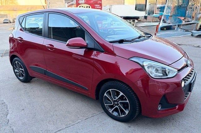 Gebraucht Hyundai i10 GLS 87 PS (63 kW) 2017 Rot Kleinwagen