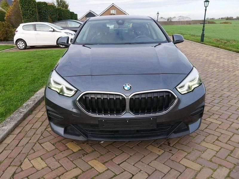 Gebraucht BMW 216 116 PS (85 kW) 2021 Grau Coupé