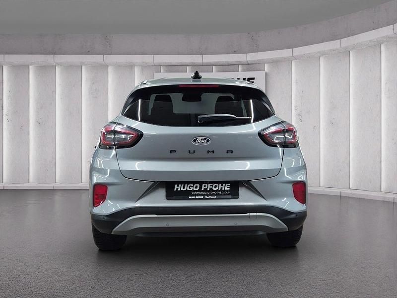 Gebraucht Ford Puma Titanium 125 PS (91 kW) 2025 Solar silver metallic SUV