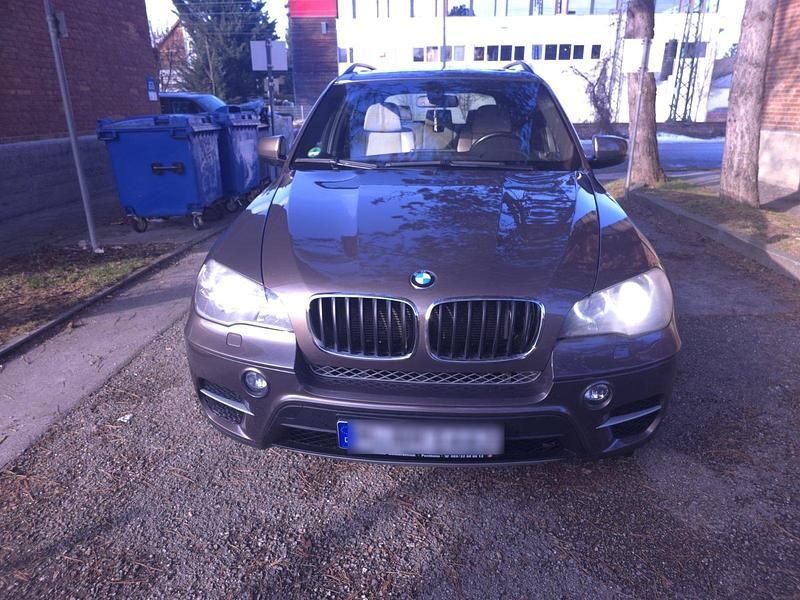 Gebraucht BMW X5 245 PS (180 kW) 2011 Braun SUV