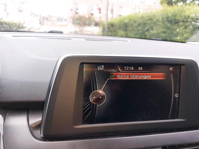 Gebraucht BMW 218 Active Tourer 150 PS (110 kW) 2016 Grau Van / Kleinbus