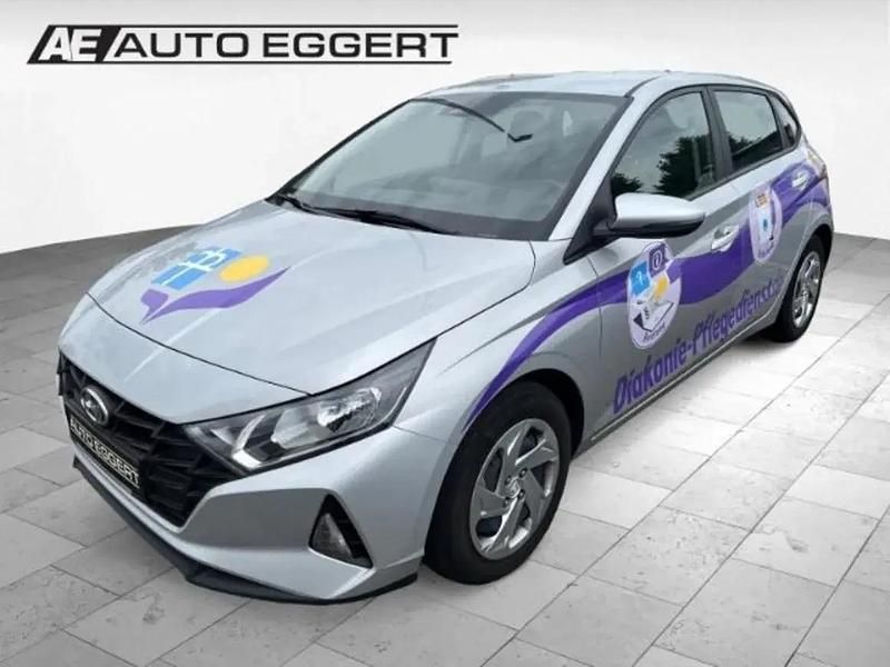 Silber Gebraucht 2022 Hyundai i20 Limousine | 12.990 € (Guter Preis) - Bild 1/1