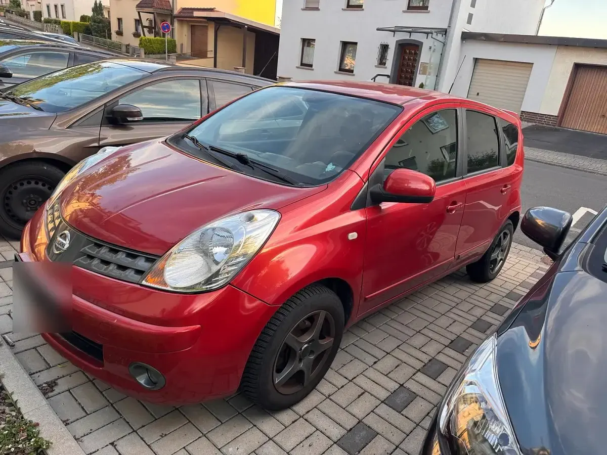 Gebraucht Nissan Note 88 PS (64 kW) 2008 Rot Kleinwagen