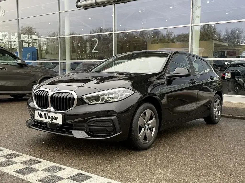 Gebraucht BMW 118 Advantage 140 PS (102 kW) 2022 Schwarz 2 Kleinwagen