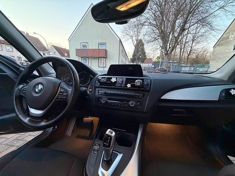 Gebraucht BMW 118 2014 Schwarz Kleinwagen
