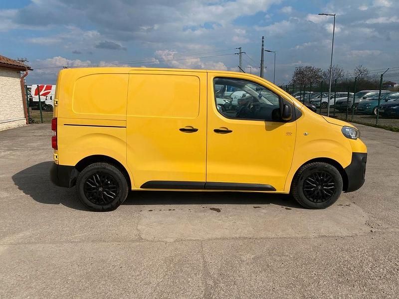 Gebraucht Peugeot Expert 122 PS (89 kW) 2018 Van
