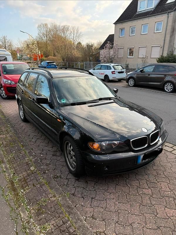 Gebraucht BMW 318 150 PS (110 kW) 2004 Schwarz Kombi