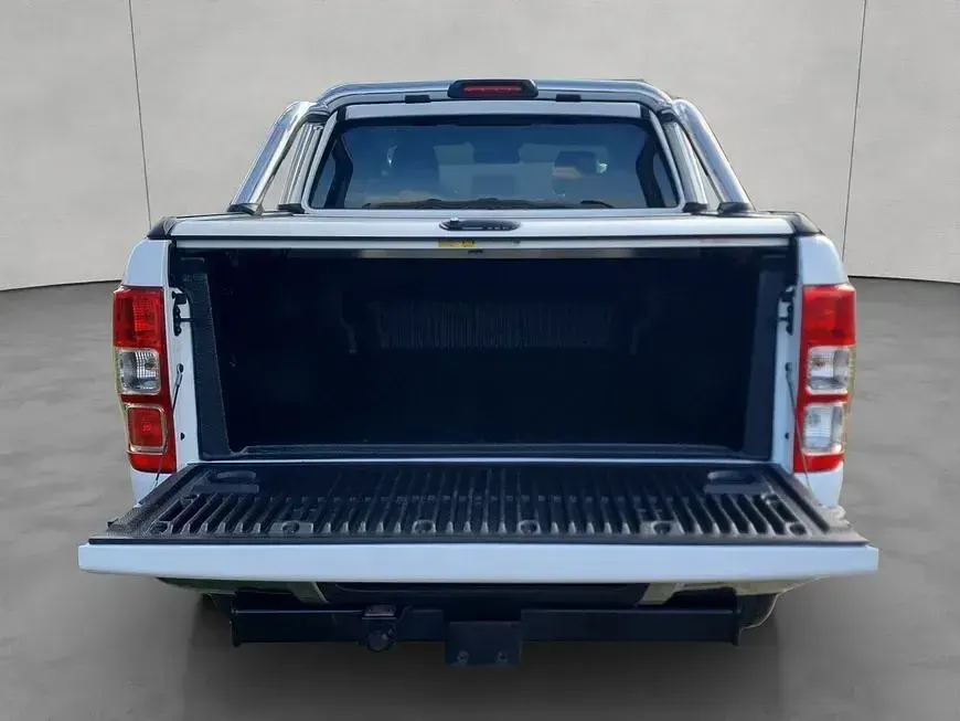 Gebraucht Ford Ranger Limited 170 PS (125 kW) 2021 Frozen white Pickup