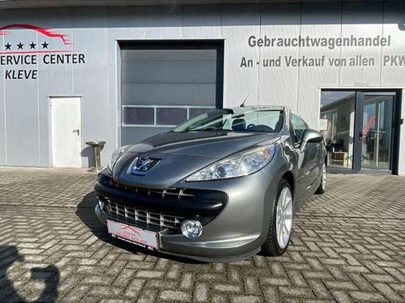 Gebraucht Ford Kuga Titanium 51 PS (37 kW) 2009 Grau SUV