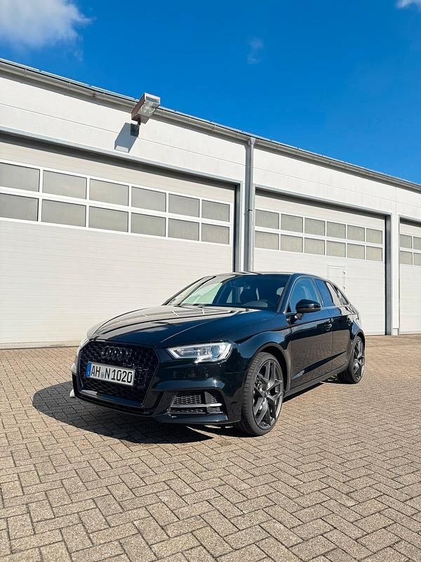 Schwarz Gebraucht 2017 Audi A3 Kleinwagen | 18.000 € (Etwas zu teuer) - Bild 1/4