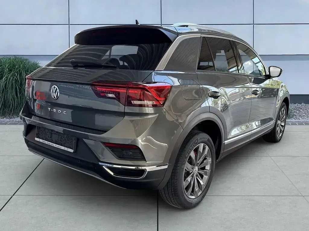 Gebraucht VW T-Roc Sportline 150 PS (110 kW) 2020 Silber (metallic) SUV