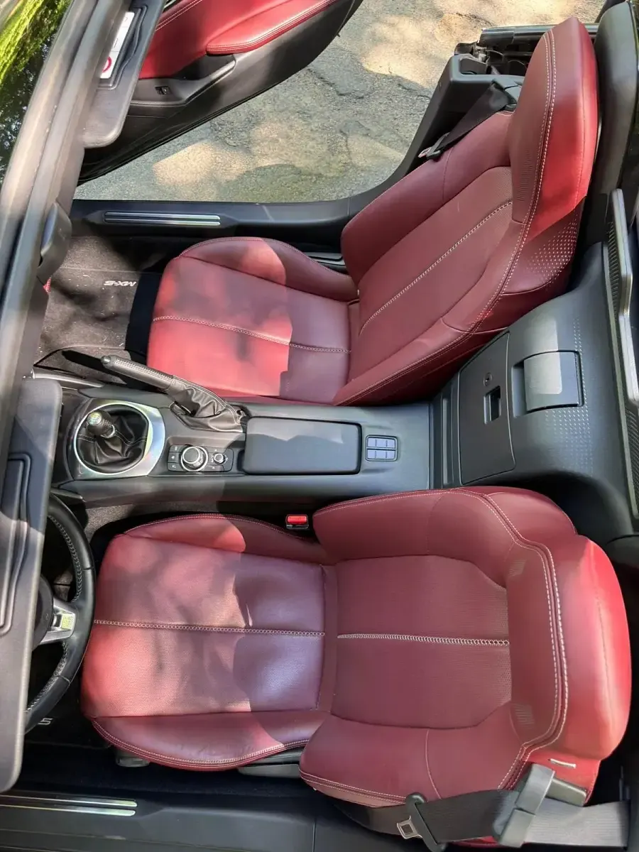 Gebraucht Mazda MX5 Edition 184 PS (135 kW) 2020 Grau Cabrio