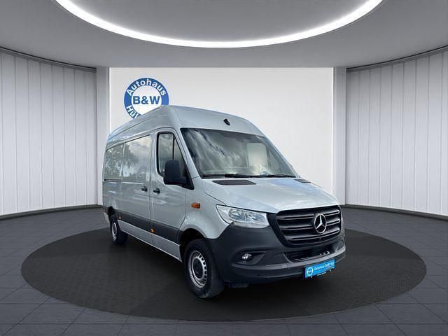 Lackfarbe iridiumsilber mb 977 Gebraucht 2022 Mercedes Sprinter Van | 33.999 € (Superpreis) - Bild 1/4