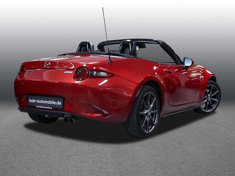 Gebraucht Mazda MX5 Inclusive 160 PS (117 kW) 2017 Rot Cabrio