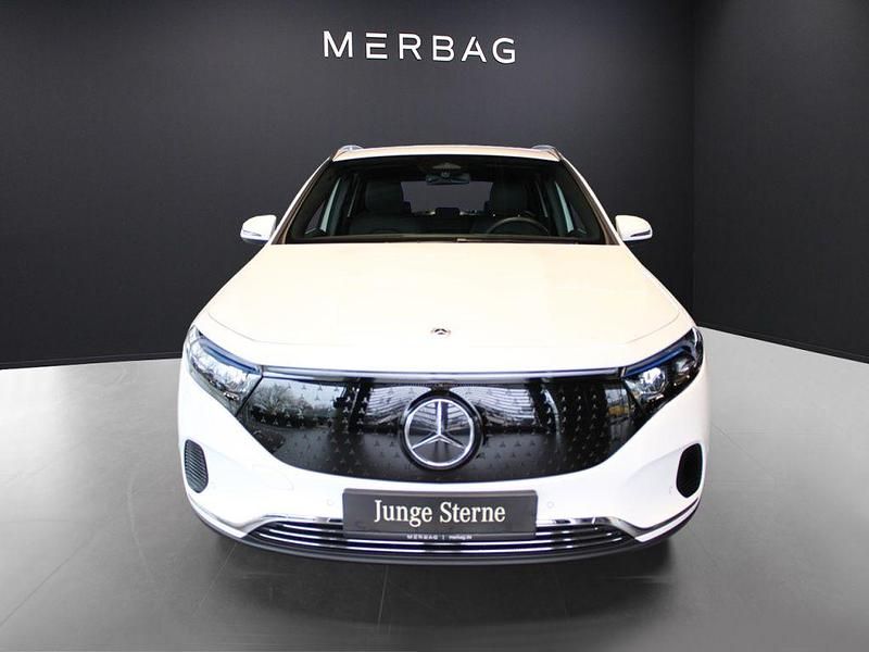 Gebraucht Mercedes EQA300 Progressive 167 kW (228 PS) 2024 Polarweiss SUV