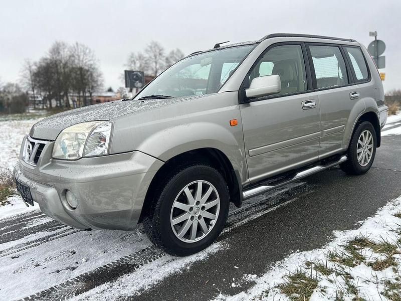 Gebraucht Nissan X-Trail 165 PS (121 kW) 2003 Grau SUV