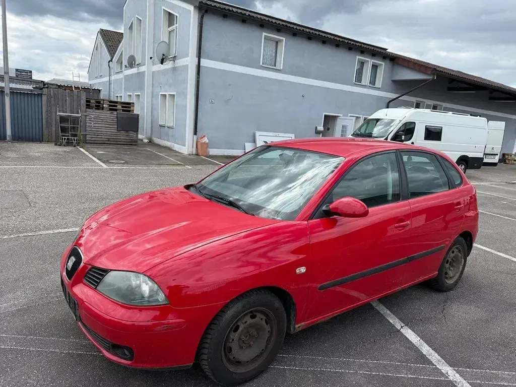 Gebraucht Seat Ibiza Reference 75 PS (55 kW) 2006 Rot Kleinwagen