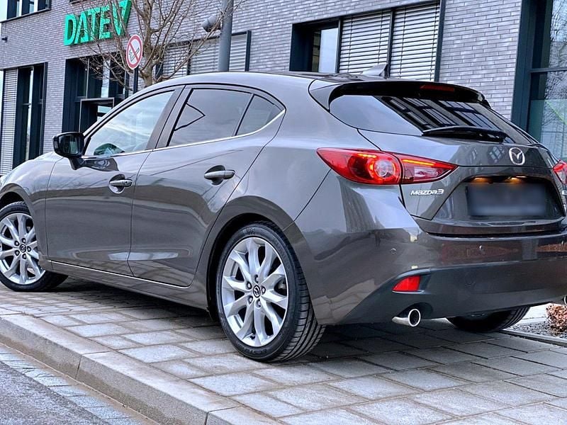 Second-hand Mazda 3 150 CP (110 kW) 2015 Gri Berlinǎ