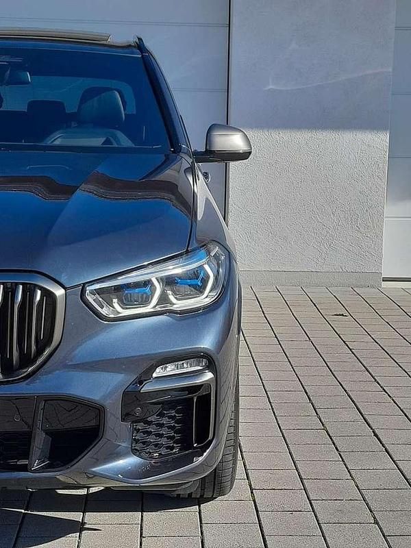 Arktikgrau Gebraucht 2020 BMW X5 M SUV | 59.999 € (Teuer) - Bild 1/4