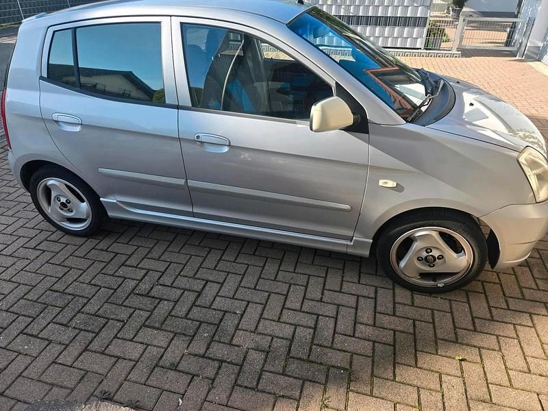 Silber Gebraucht 2004 Kia Picanto EX Kleinwagen | 900 € (Fairer Preis) - Bild 1/4