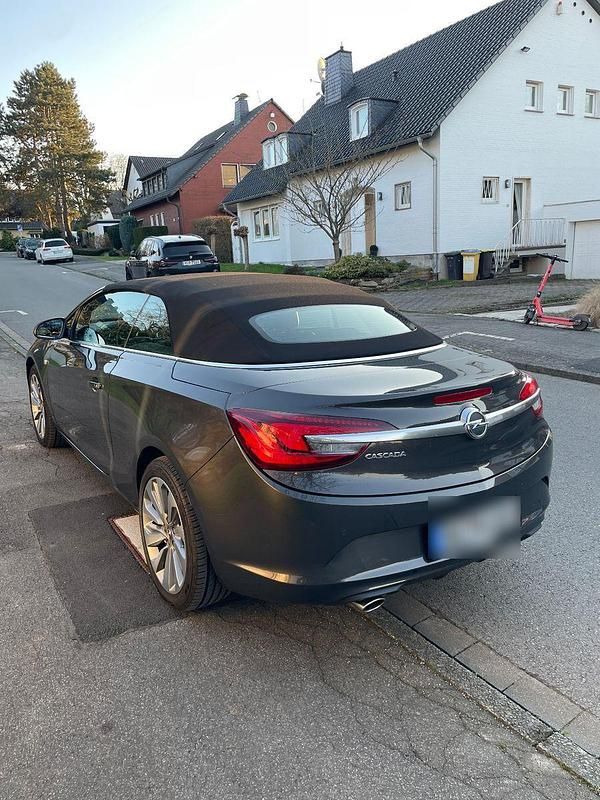 Gebraucht Opel Cascada Edition 120 PS (88 kW) 2013 Cabrio