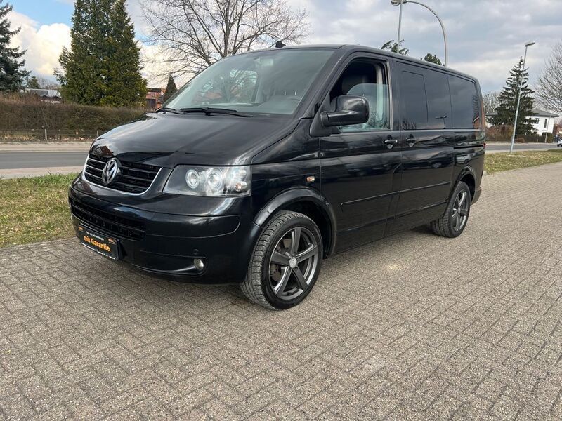Schwarz Gebraucht 2006 VW T5 Highline Van | 11.800 € - Bild 1/4