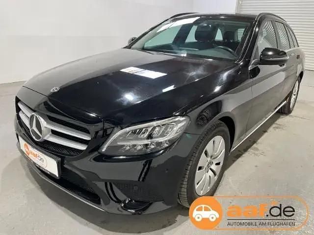 Gebraucht Mercedes C200 184 PS (135 kW) 2020 Schwarz Kombi
