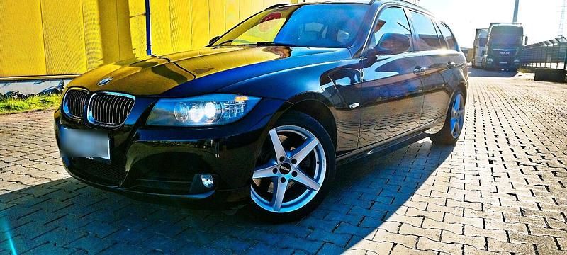 Schwarz Gebraucht 2010 BMW 325 Kombi | 5.800 € (Fairer Preis) - Bild 1/4