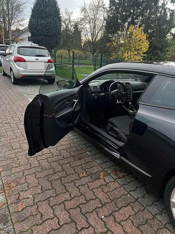 Gebraucht VW Scirocco 160 PS (117 kW) 2011 Coupé