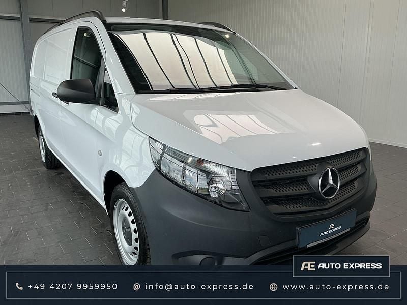 Andere Gebraucht 2021 Mercedes Vito Van / Kleinbus | 21.301 € (Guter Preis) - Bild 1/4
