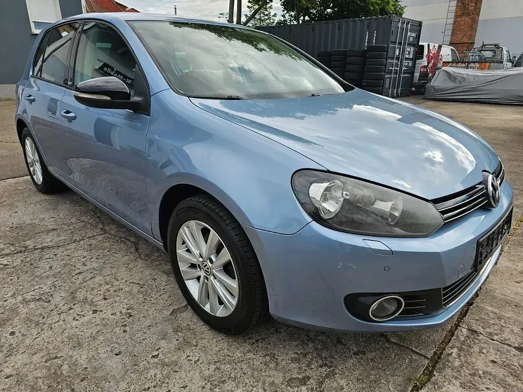 Gebraucht VW Golf VI Style 86 PS (63 kW) 2011 Blau Kleinwagen