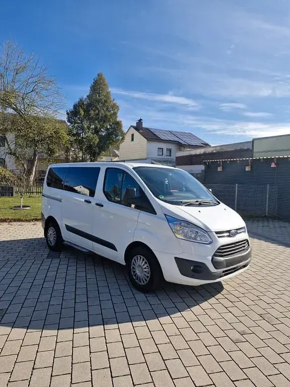 Gebraucht Ford Transit Custom 109 PS (80 kW) 2018 Weiß Van / Kleinbus