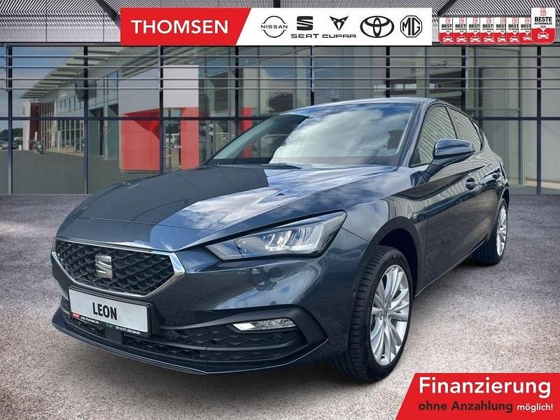 Magnetic grau Gebraucht 2024 Seat Leon Style Limousine | 26.390 € (Guter Preis) - Bild 1/4