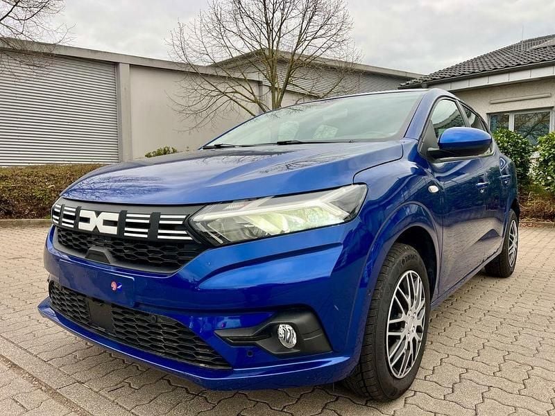 Gebraucht Dacia Sandero Expression 91 PS (66 kW) 2024 Blau SUV
